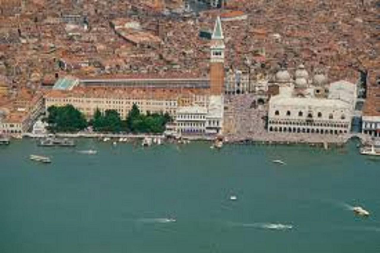 Appartement Venice Luxury San Marco Palace Extérieur photo